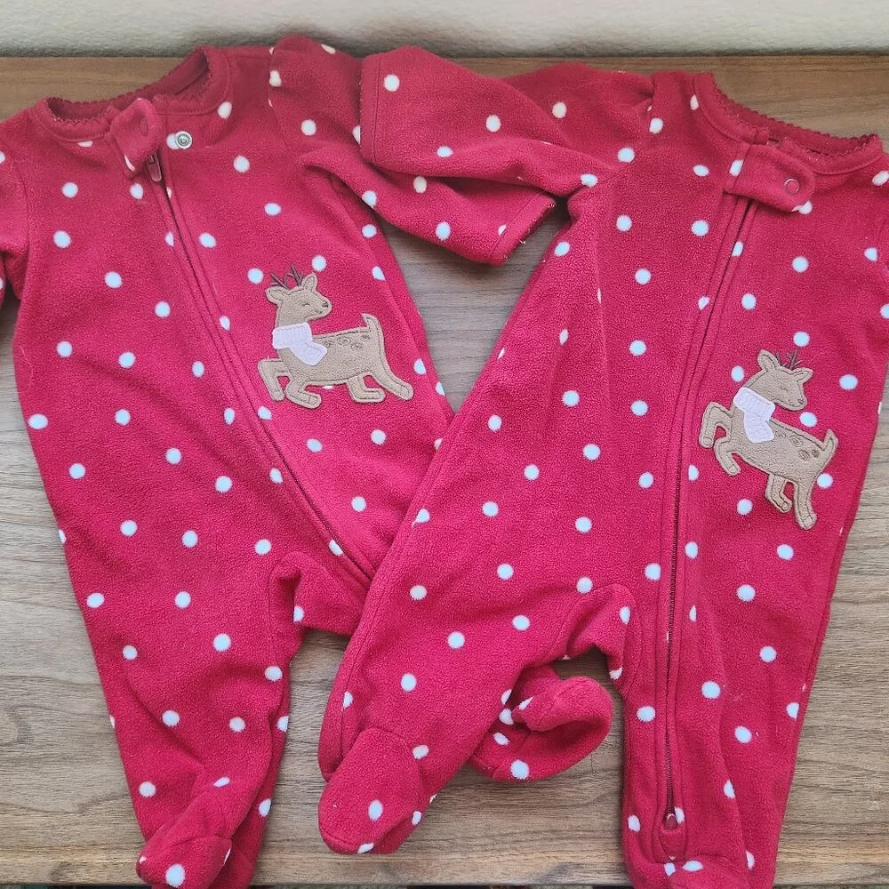 First Christmas polka dot PJs, twin girls, size nb - Picture 2 of 4
